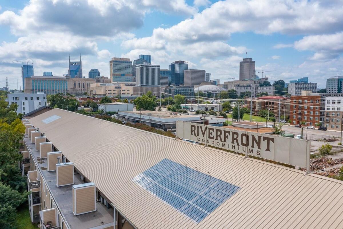 Walk To Broadway Riverfront Condo With Pool Nashville Extérieur photo